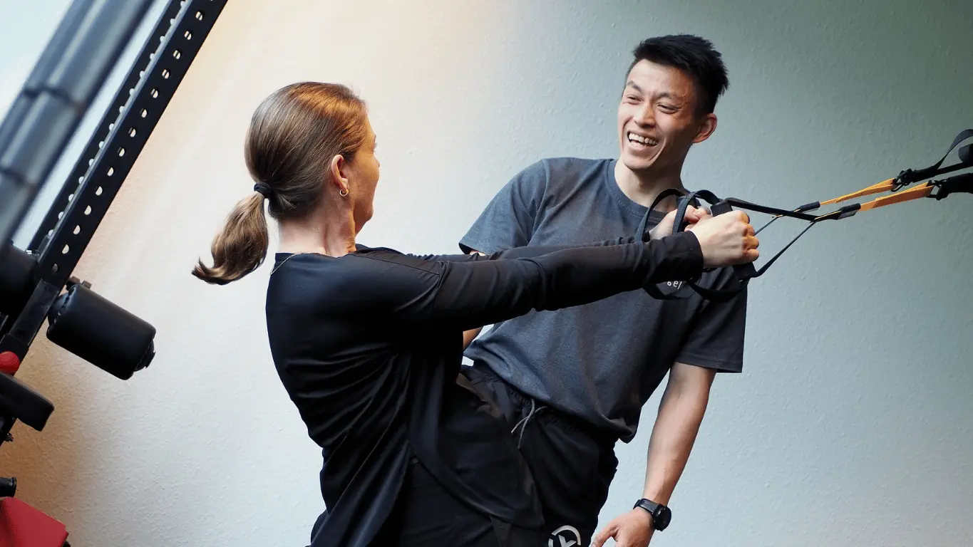 Header Moderne Fysioterapi - Golfalbue: Sådan behandler du den selv - Smertefribevægelse